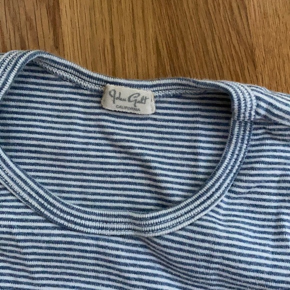 ashlyn poppy tee! - Picture 2 of 3